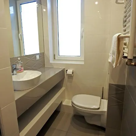 Rum i privatbostad Pod Rozami