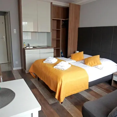 Rum i privatbostad Pod Rozami *