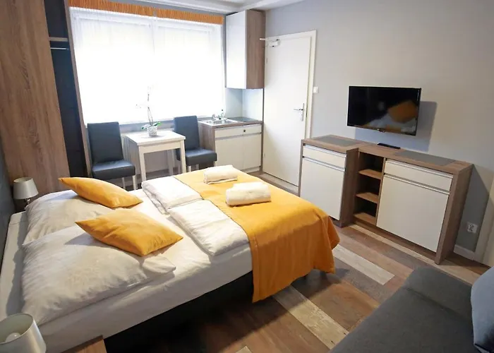 Проживание в семье Pod Rozami Грзибово