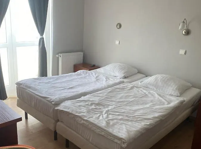 Pansiyon Pod Rozami Grzybowo (West Pomeranian)